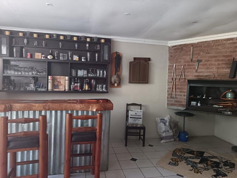 5 Bedroom Property for Sale in Fairbridge Heights Eastern Cape